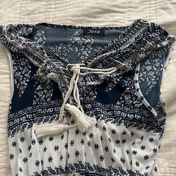 Jera - Picture 2 of 3